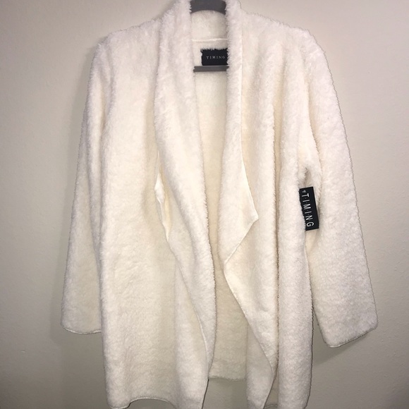 NWT🎈Soft Sherpa long sleeve coat/shrug - Picture 4 of 7